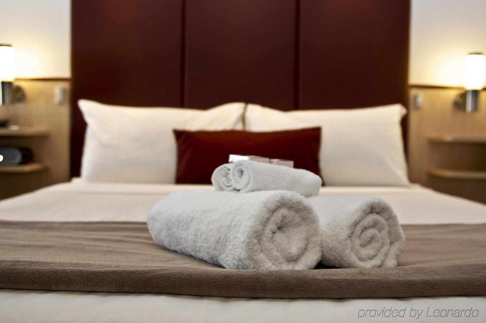 Metro Hotel Περθ Δωμάτιο φωτογραφία